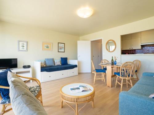 Et tv og/eller underholdning på Studio Les Albatros-1 by Interhome