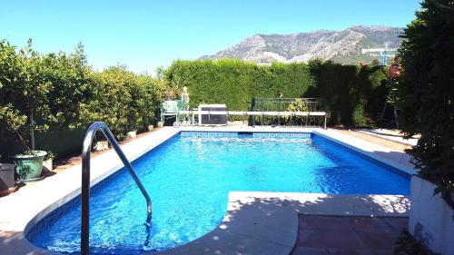 Swimmingpoolen hos eller tæt på Charming Spanish Villa