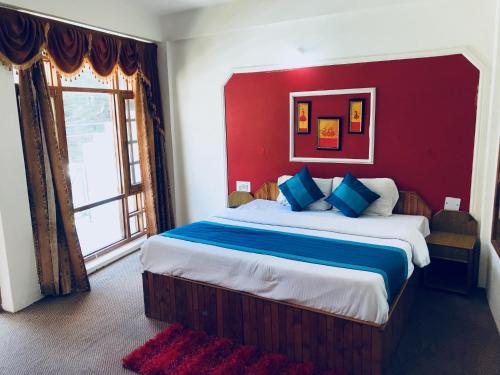 Postel nebo postele na pokoji v ubytování Sanmiro Lodge