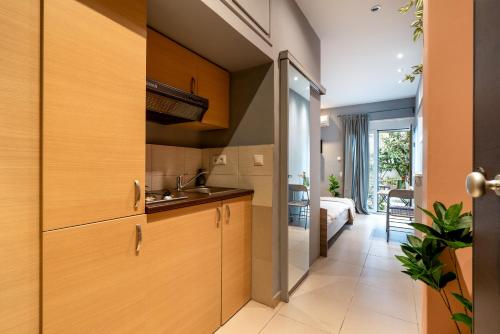 Ideally located apartment in central Athens