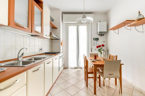 GuestHost - Florence Quiet and Cozy Apartment with Balcony