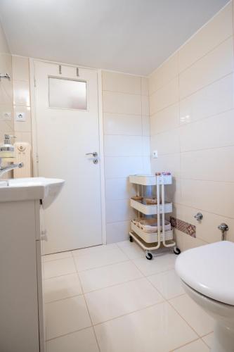kato patisia cozy apartment for 2 persons by MPS