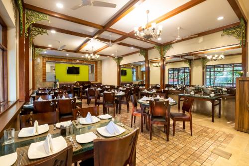 Restaurace v ubytování Zaras Resort Khandala