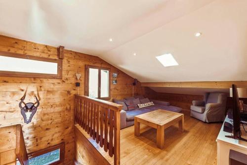 Μια τηλεόραση ή/και κέντρο ψυχαγωγίας στο Beautiful chalet in Val d'Hérens, Evolène