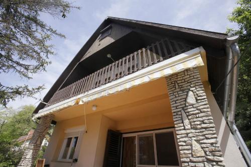 Villa Anita - 100 metrov od pláže Bercsényi 8172 Balatonakarattya, 6 Akácfa utca kép - 3