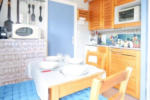 Studio au calme quartier Port Olona Les Sables 4 personnes