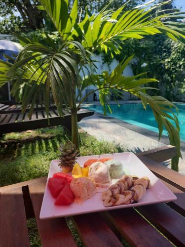 Eten bij of ergens in de buurt van het hotel

