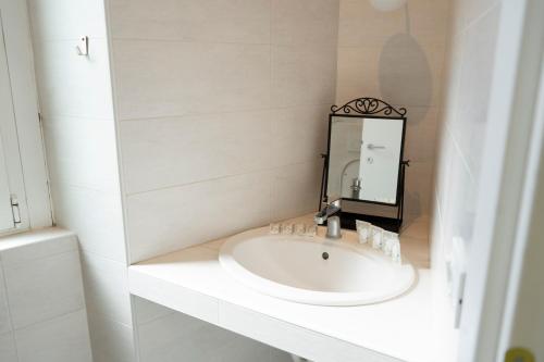 CAV2 [Loreto - Duomo] Apartment Central Of Milan •