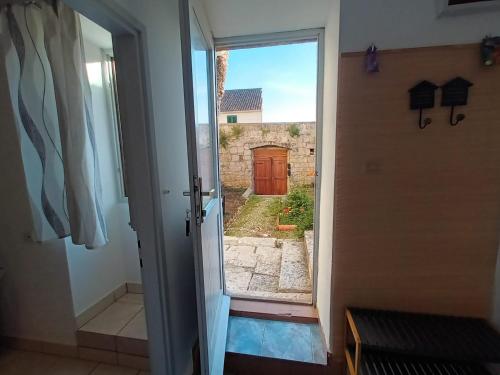 Apartman Burte, Komiža