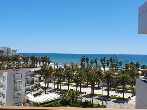 SALOU apartamento con vistas al mar,CENTRO Wifi