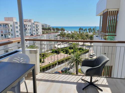 SALOU apartamento con vistas al mar,CENTRO Wifi