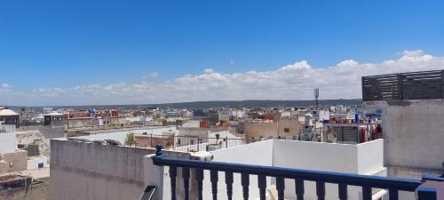 Un balcón o terraza en Riad Babette