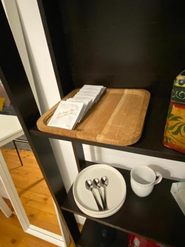 Imagen de la galería de Modern Retro Overlooking CityCenter Room, en El Cairo