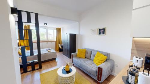 Modern City Stay apartment 4 min walk from Alexander Nevski