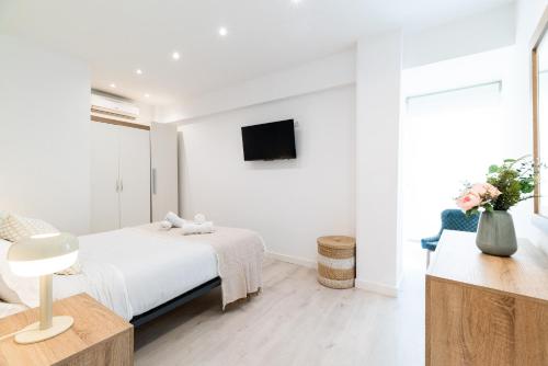 Wekey Homes Granada, Elvira Suites Centro