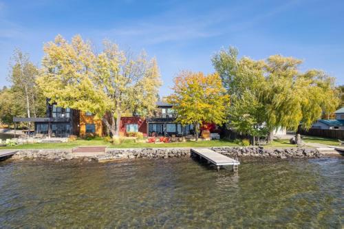 ビッグフォークにあるRivers End Lake Houseのギャラリーの写真