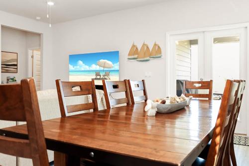 Ruang duduk di The Blue Bird by Pristine Properties Vacation Rentals