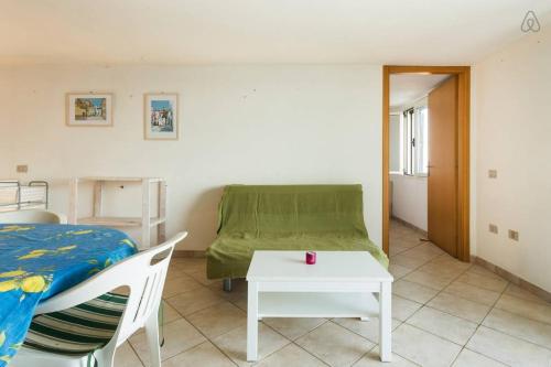 Afbeelding uit fotogalerij van Sardegna Incontaminata Apartments SUPER VISTA MARE in Torre Dei Corsari