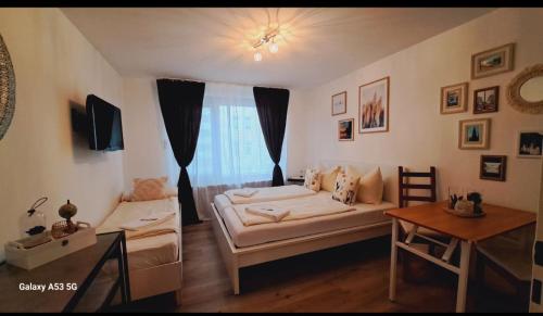 Łóżko lub łóżka w pokoju w obiekcie Soul Apart Suite
