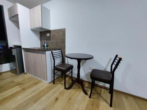 Η κουζίνα ή μικρή κουζίνα στο céntrico apartamento en el Prado