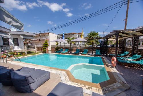 Swimmingpoolen hos eller tæt på Sea Pearl Luxury Apartments