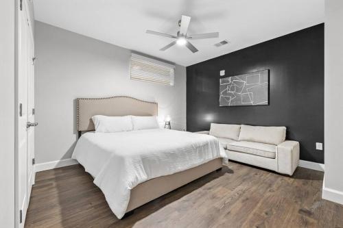 The Hollywood Suite The Gulch Image