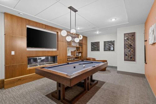 The Hollywood Suite The Gulch Image