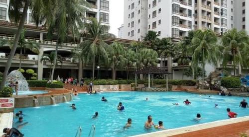 Basen w obiekcie AizatAzmi Homestay lub w pobliżu