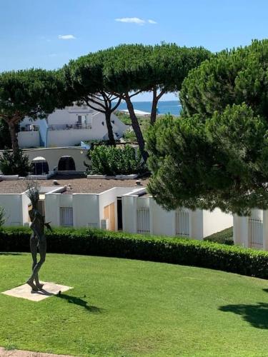 Charmant studio, vue mer, à deux pas de la plage