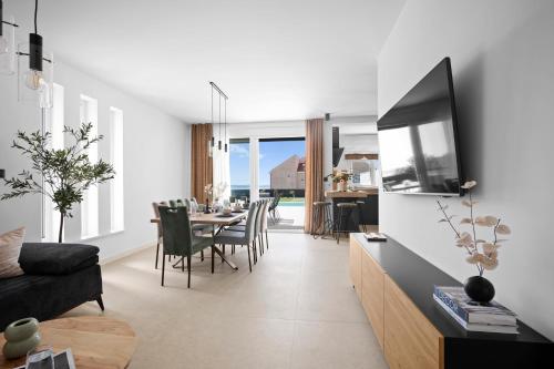 VILLA LUCIS