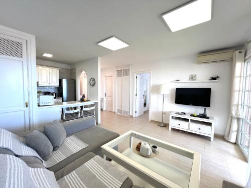 Los Cristianos Family Apartment