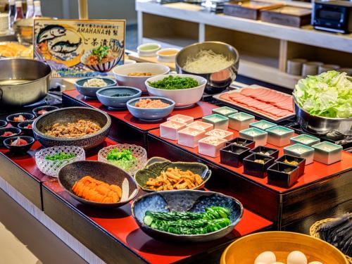 Makanan di atau berdekatan hotel