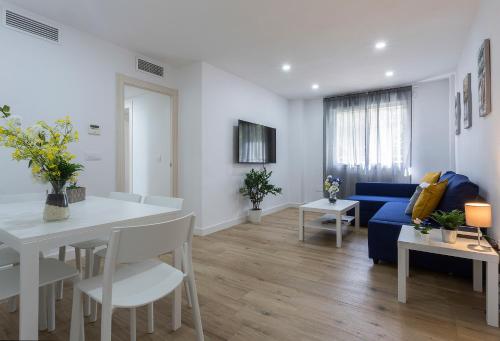 Centro Virgen Guia 3 Rooms