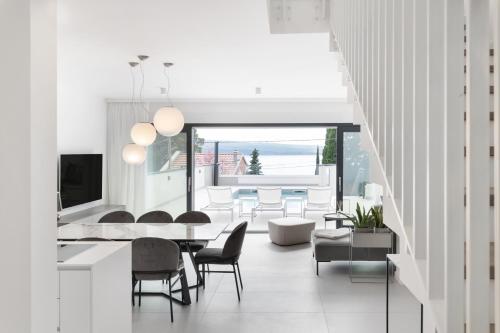 New modern villa by the sea, magical view, a few minutes from the beach - by TRAVELER tourist agency Krk - ID 2000