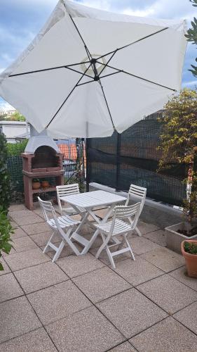 Patio nebo venkovní prostory v ubytování LA CASA DI PICCOLI' di Gabriele Martelli e Catia Pacetti - Camera APE