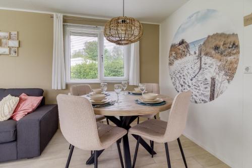 Khu vực ghế ngồi tại Chalet aan zee