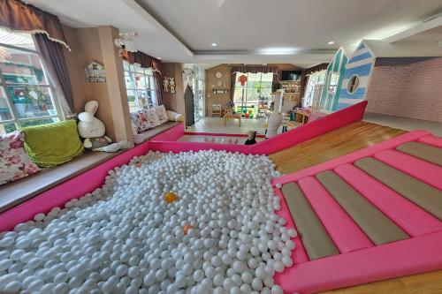 ภาพในคลังภาพของ See Sky Resort ในBan Sao Thong
