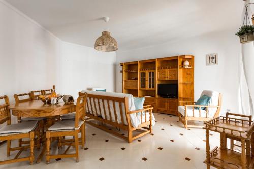 Family Apartment Near Praia da Rocha
