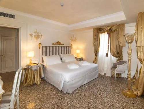 Ca' Bonfadini Historic Experience photo 40