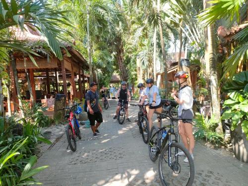 Гости Bedhot Homestay