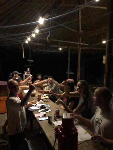 The Last Point Koh Takievの宿泊客