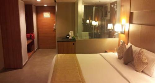 Posteľ alebo postele v izbe v ubytovaní Apart-Hotel 4 Guest EVN Airport