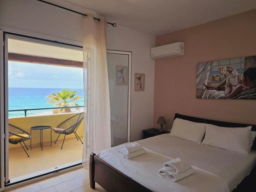 Posteľ alebo postele v izbe v ubytovaní Corfu Dream Holidays Villas