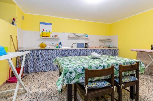 A kitchen or kitchenette at Casa Ai Cappuccini