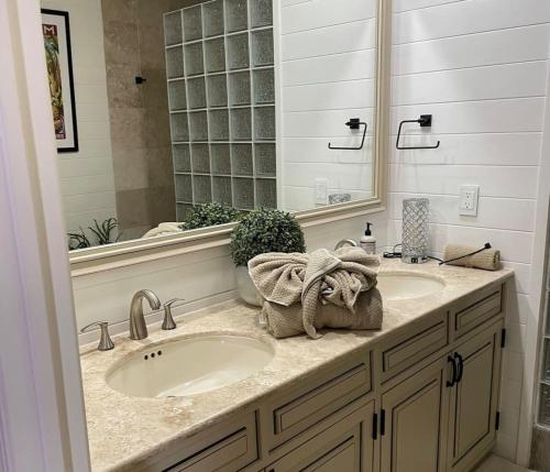 Koupelna v ubytování Sonoran Sea W603 Beautiful Modern Mexican Condo