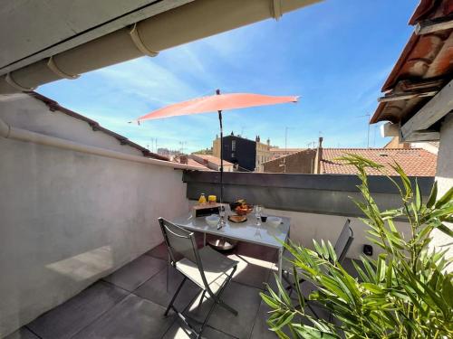 Charme urbain sous les toits-Terrasse/Clim/Parking