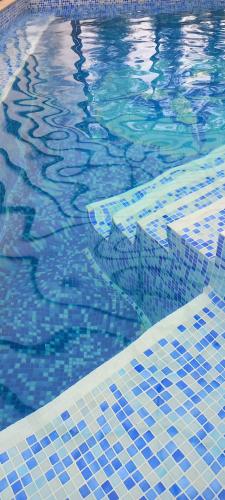 Kolam renang di atau dekat dengan Guest house Elora