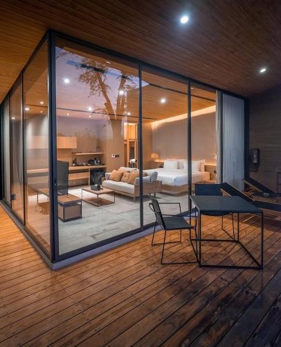 Ruang duduk di Tara Villa