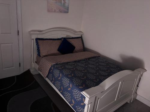 Posteľ alebo postele v izbe v ubytovaní Behind The River