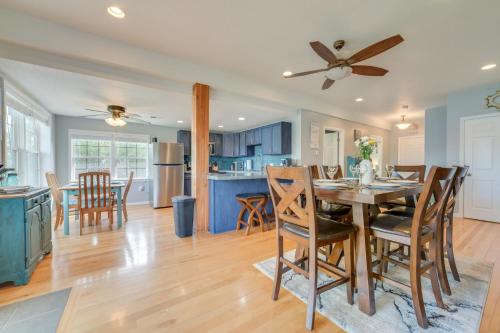 Dapur atau dapur kecil di Riverfront Cheboygan Home with Dock about 4 Mi to Town!